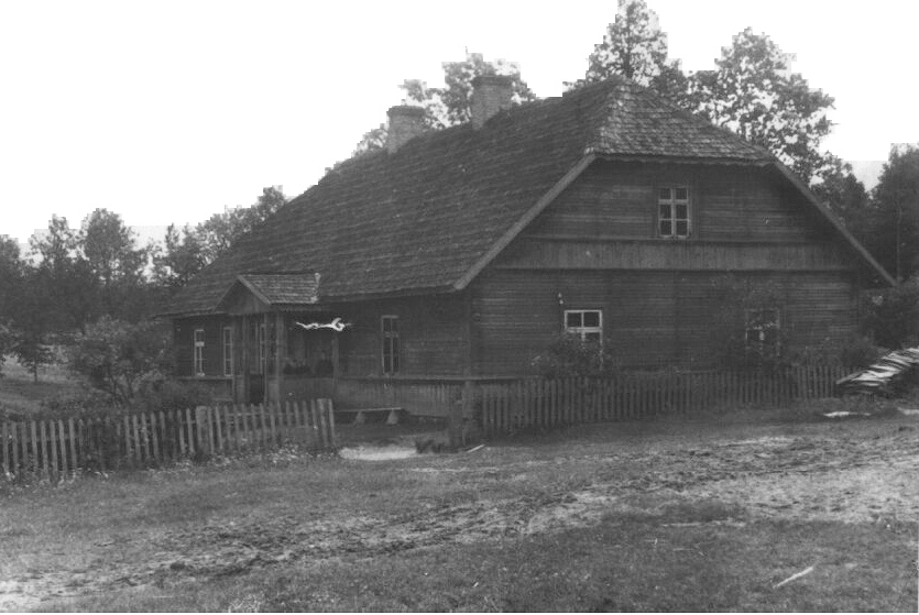 Dūres 7-gadīgā skola, 20.gs. 1.puse