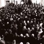 Latvijas armijas karavīru pārapbedīšana Gulbenes ev.-lut.baznīcā. 1989.gads.