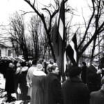 Sēru gājiens no baznīcas uz Brīvības ielu. 1989.gads.