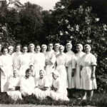 Gulbenes rajona centrālās slimnīcas darbinieku grupa. 1957.gads.