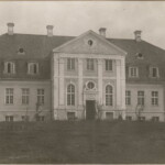 Kalnamuižas pils, 1929. gads.
Attēls www.zudusilatvija.lv Kalnamuižas pils, 1929. gads. Attēls www.zudusilatvija.lv